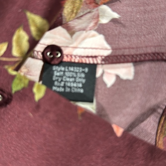 Jonny was Long sleeve shirt colored with  flowers size xl new 100 silk - Picture 6 of 8